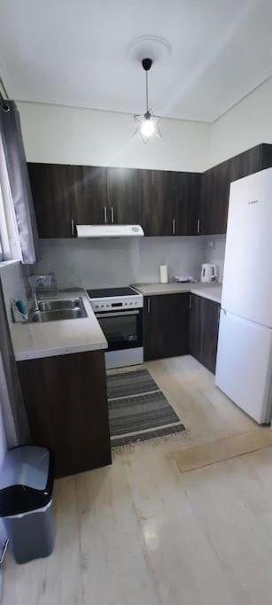 Comfort Apartment In The City Kalamata Zewnętrze zdjęcie